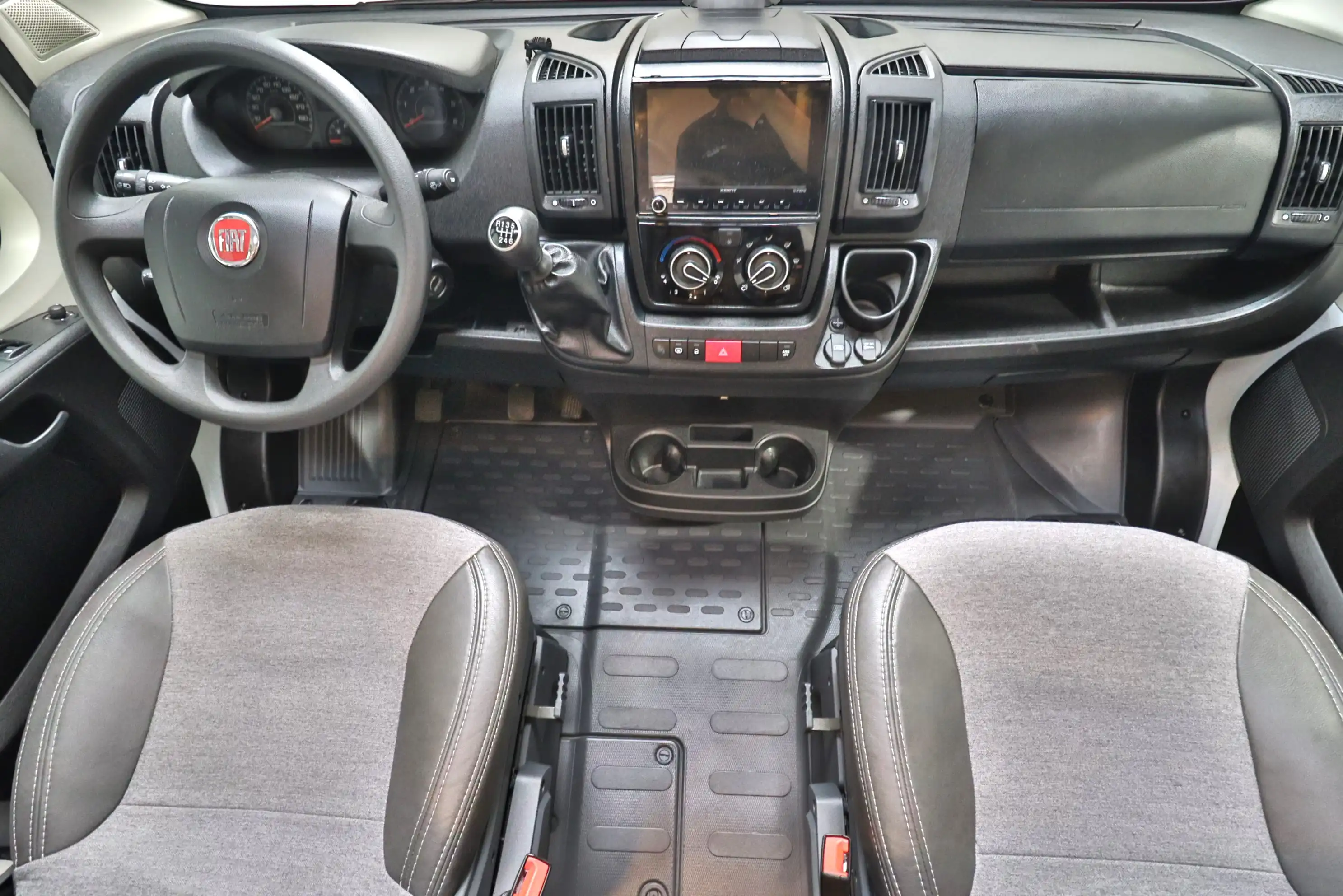 HYMER-ERIBA Future 430 T 